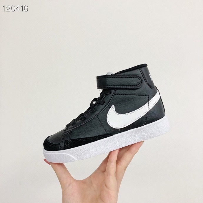 NK Trail Blazers mid-cut" black"