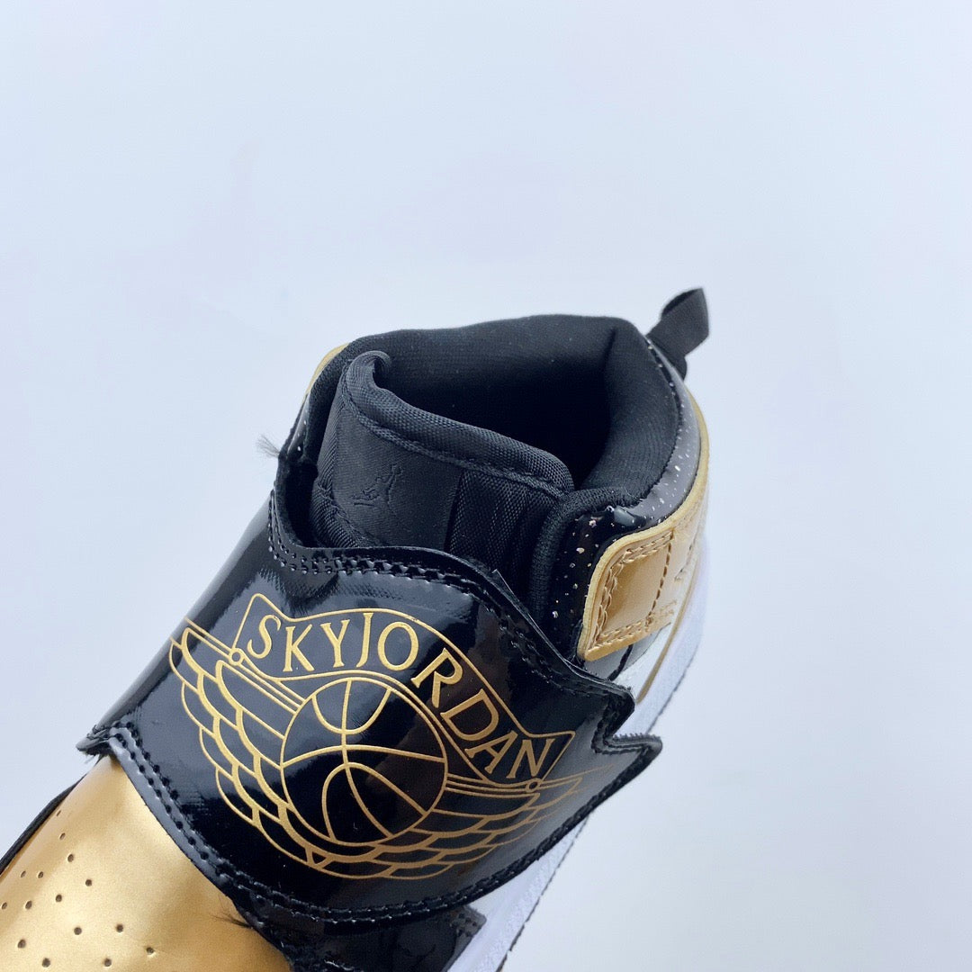 AJ Joe One-Wing Velcro Children's Shoes" black, white, gold"