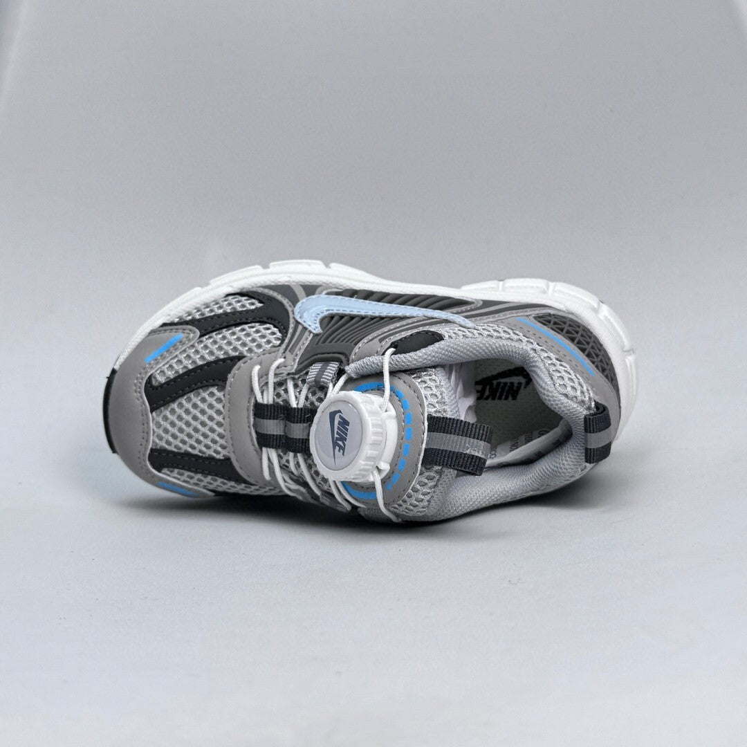 Nike Zoom V5 Retro Sneakers