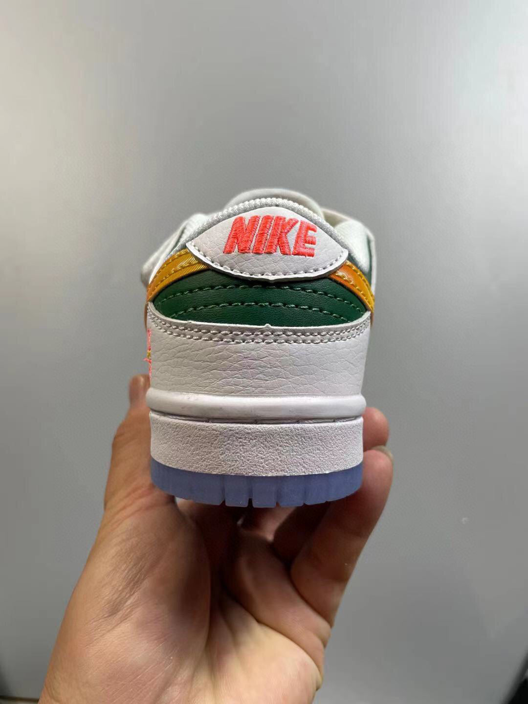 Nike SB single buckle sneakers" green"