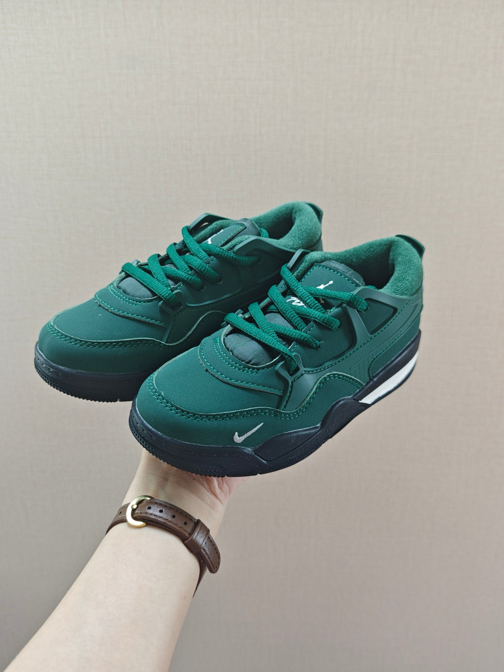 Jordan 4 Retro Sneakers " dark Green"