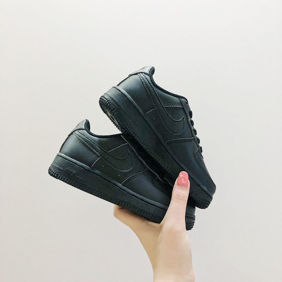 Air Force low-top lace-up sneakers" black"