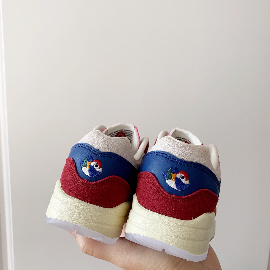 Nike co-branded children's air cushion