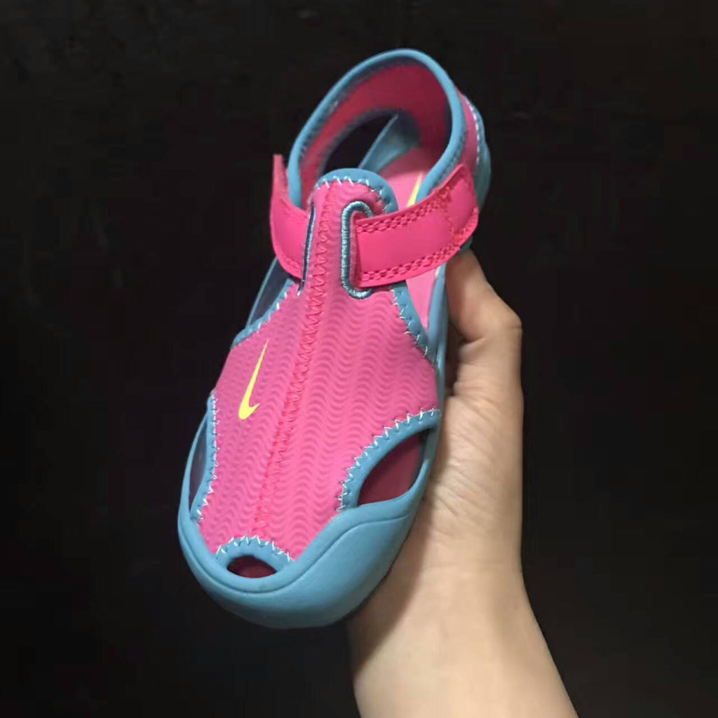 Nike children's closed toe sandals " hot pink and light blue"