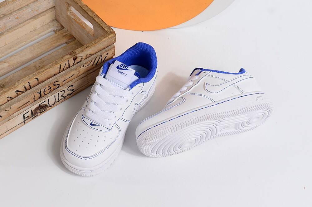 Air Force low-top lace-up sneakers" white, blue"