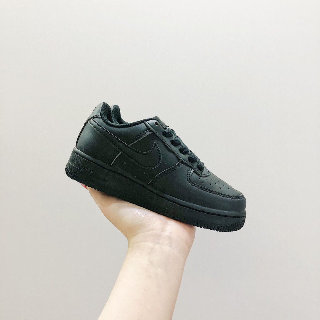 Air Force low-top lace-up sneakers" black"