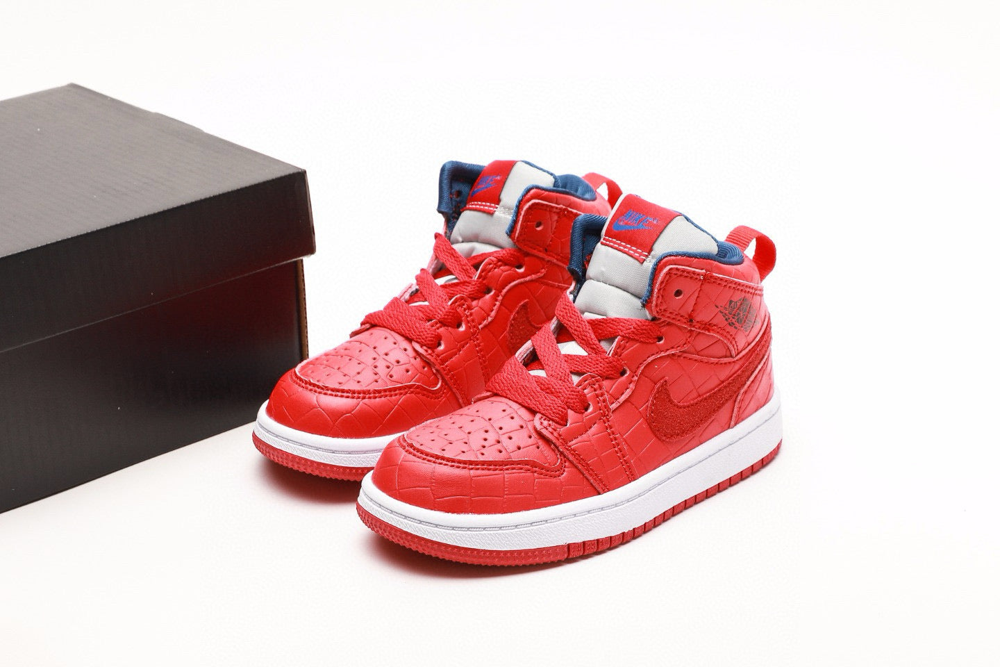 Joe 1 " red"