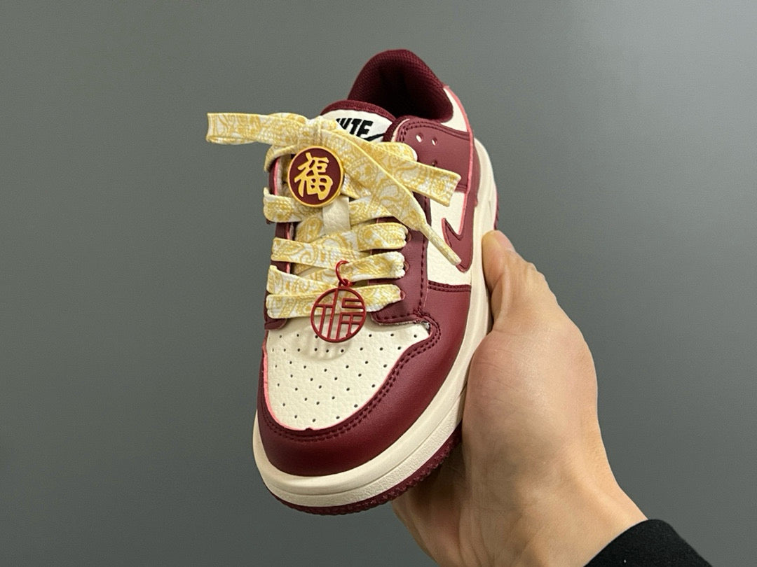 Qiaoyi new high and low top Velcro children's sneaker" cream, burgundy"