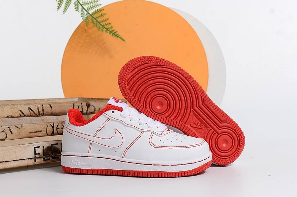 Air Force low-top lace-up sneakers" white, red"