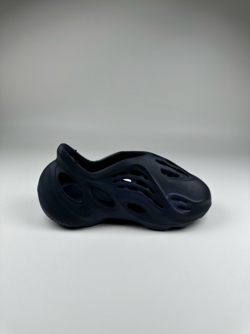 Coconut Crocs" dark navy"