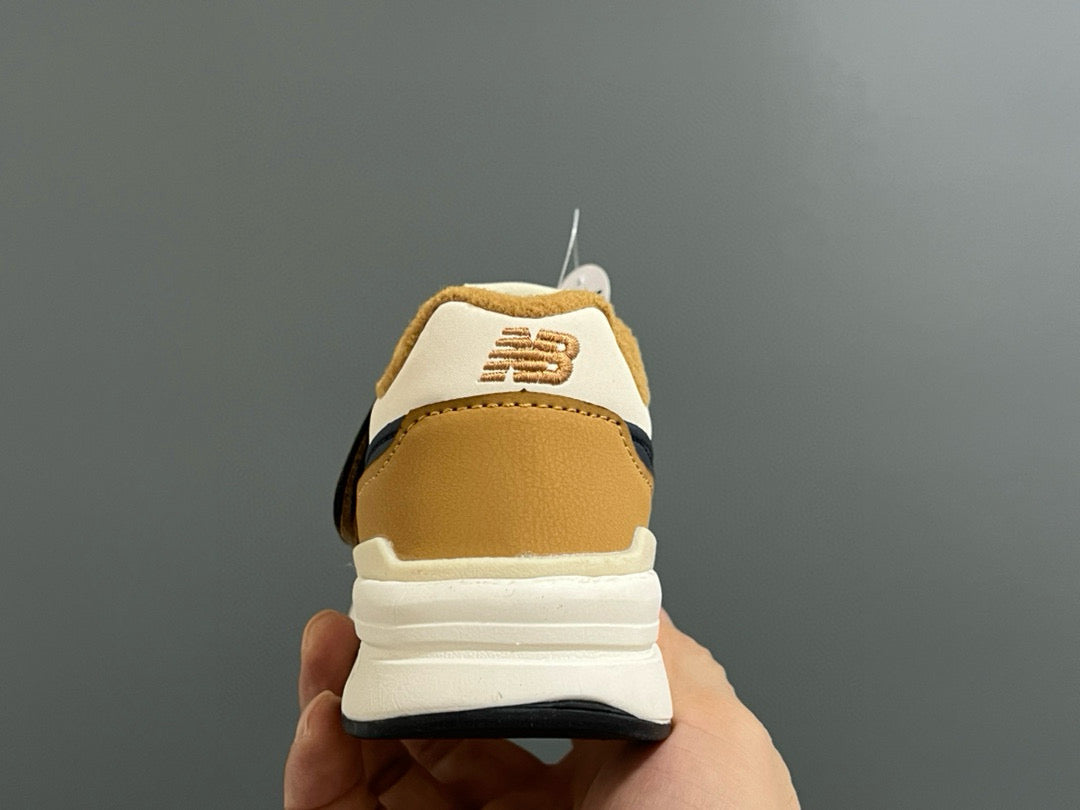 NB997 Velvet Velcro Children's Shoes" brown, cream"