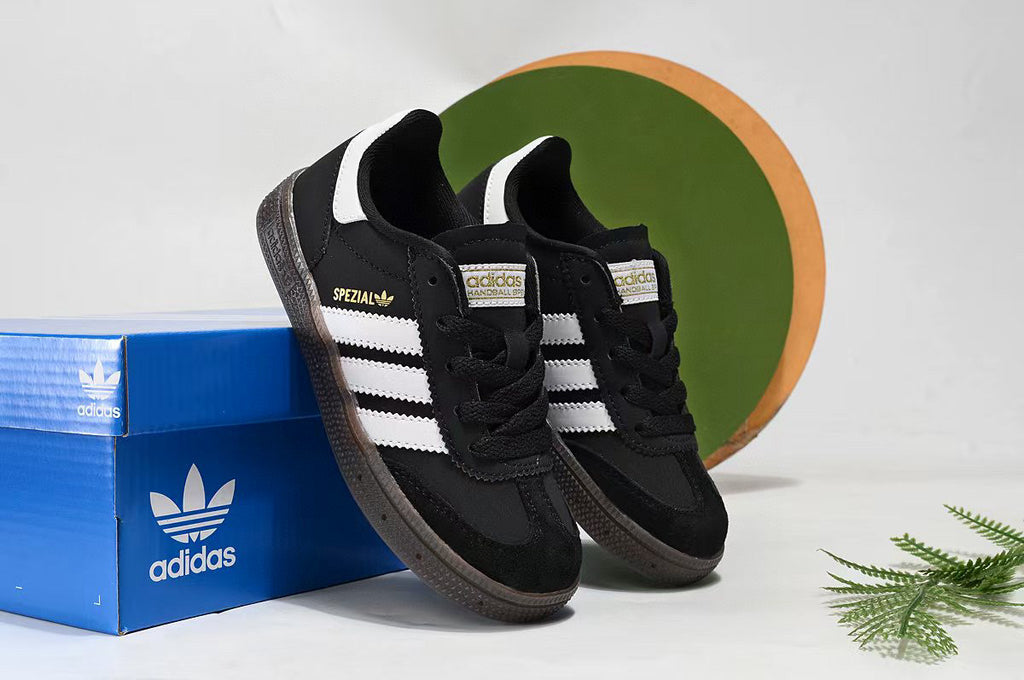 Adidas Dexter III children's shoes" black"