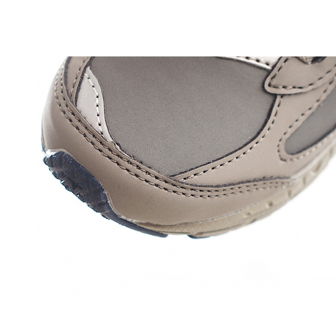 NB 2002 Velvet Elastic Velcro Children's Shoes" Gray-brown"