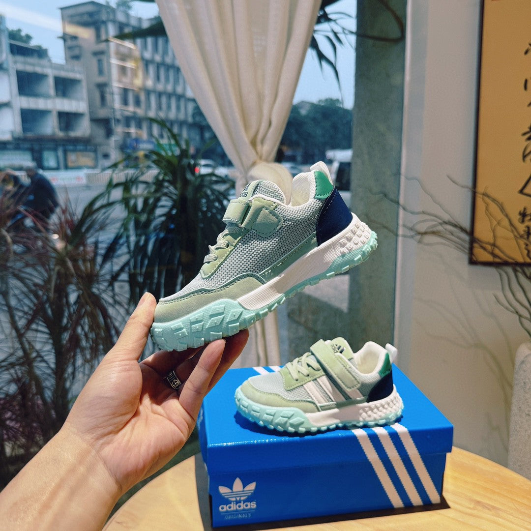 adidas mesh casual hiking shoes" Green"