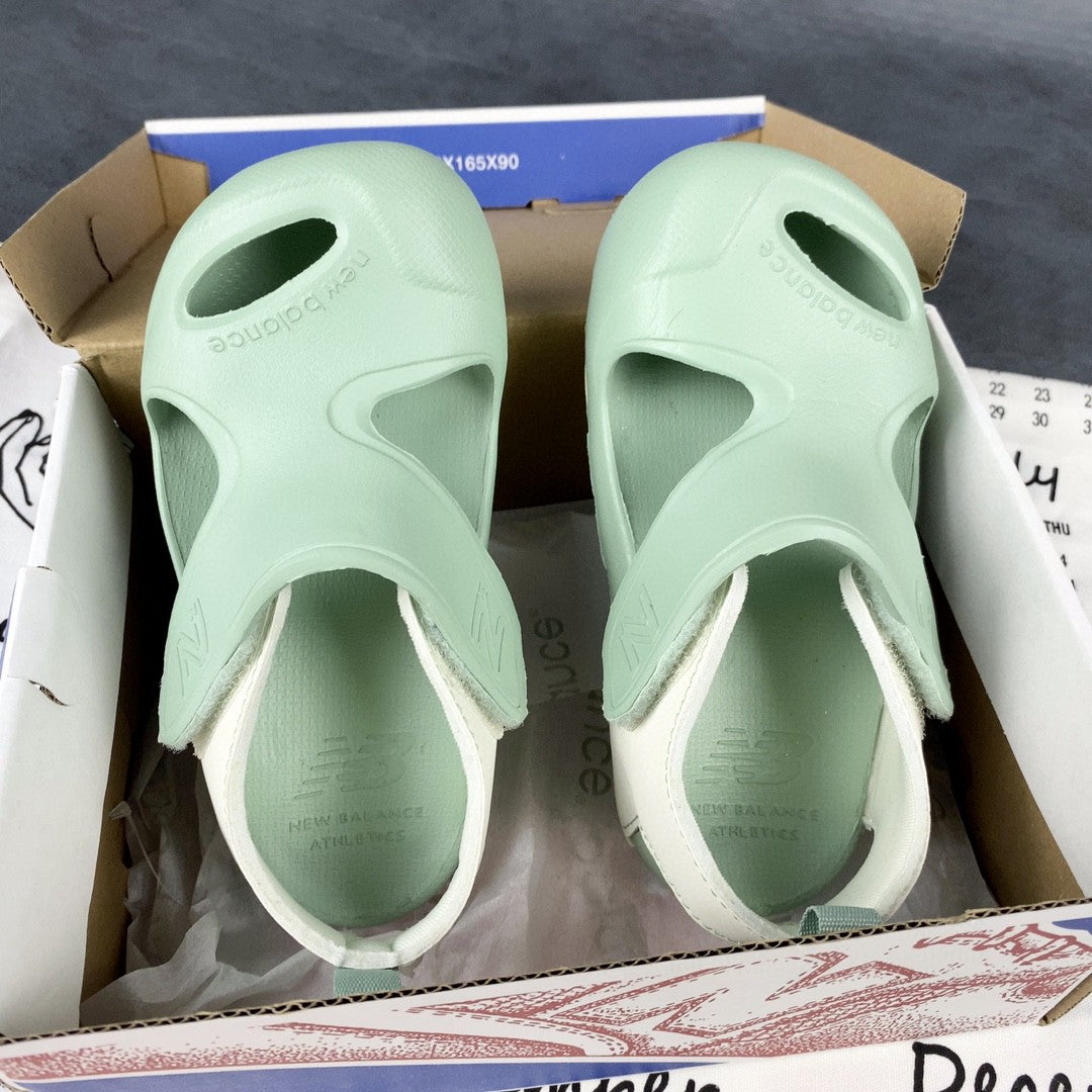 NB airplane hole shoes" seafoam green"