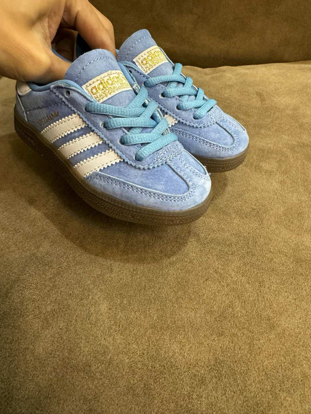 Adidas training 3 generation pig leather children's shoes" blue"