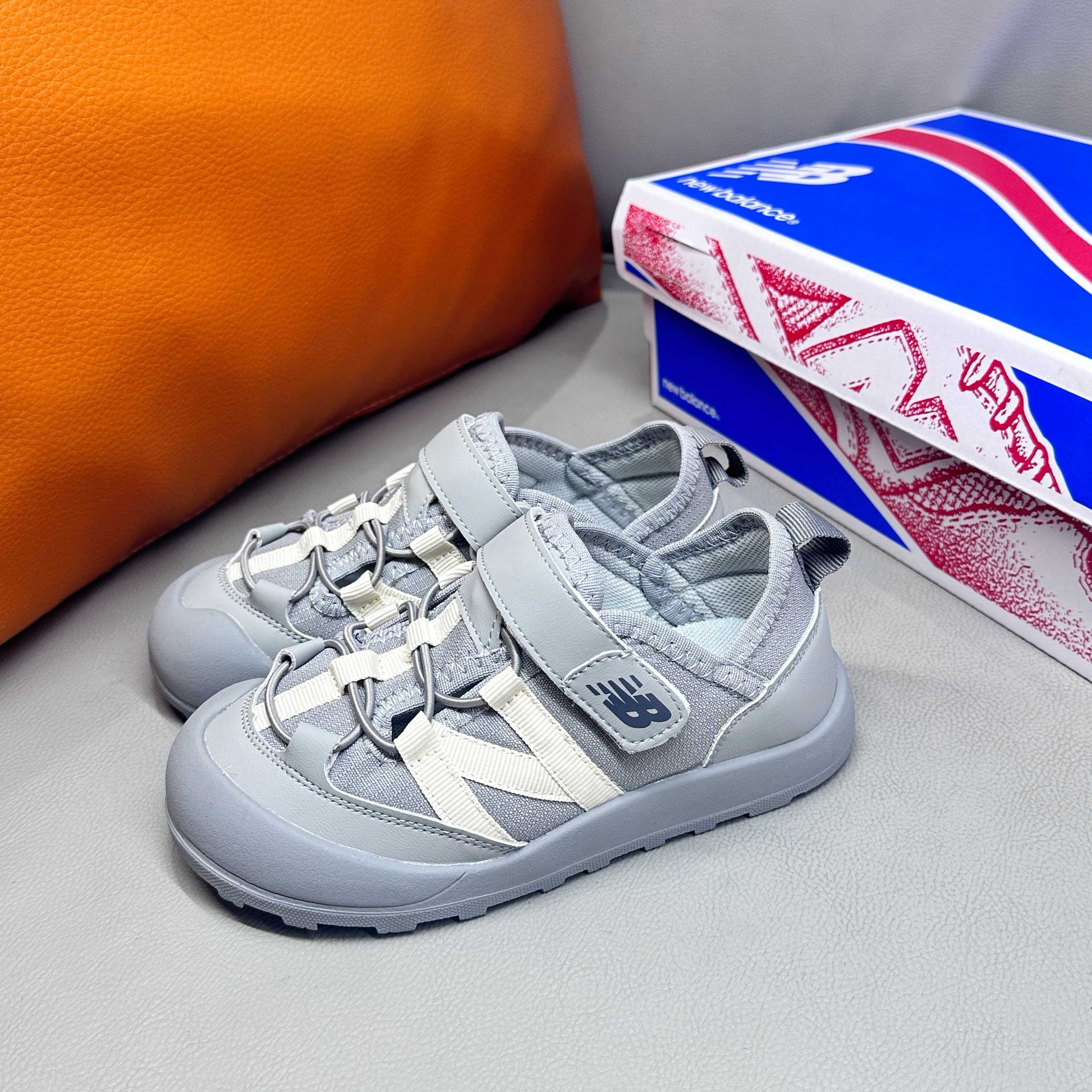 N3205 Velcro Sandals "light -grey "