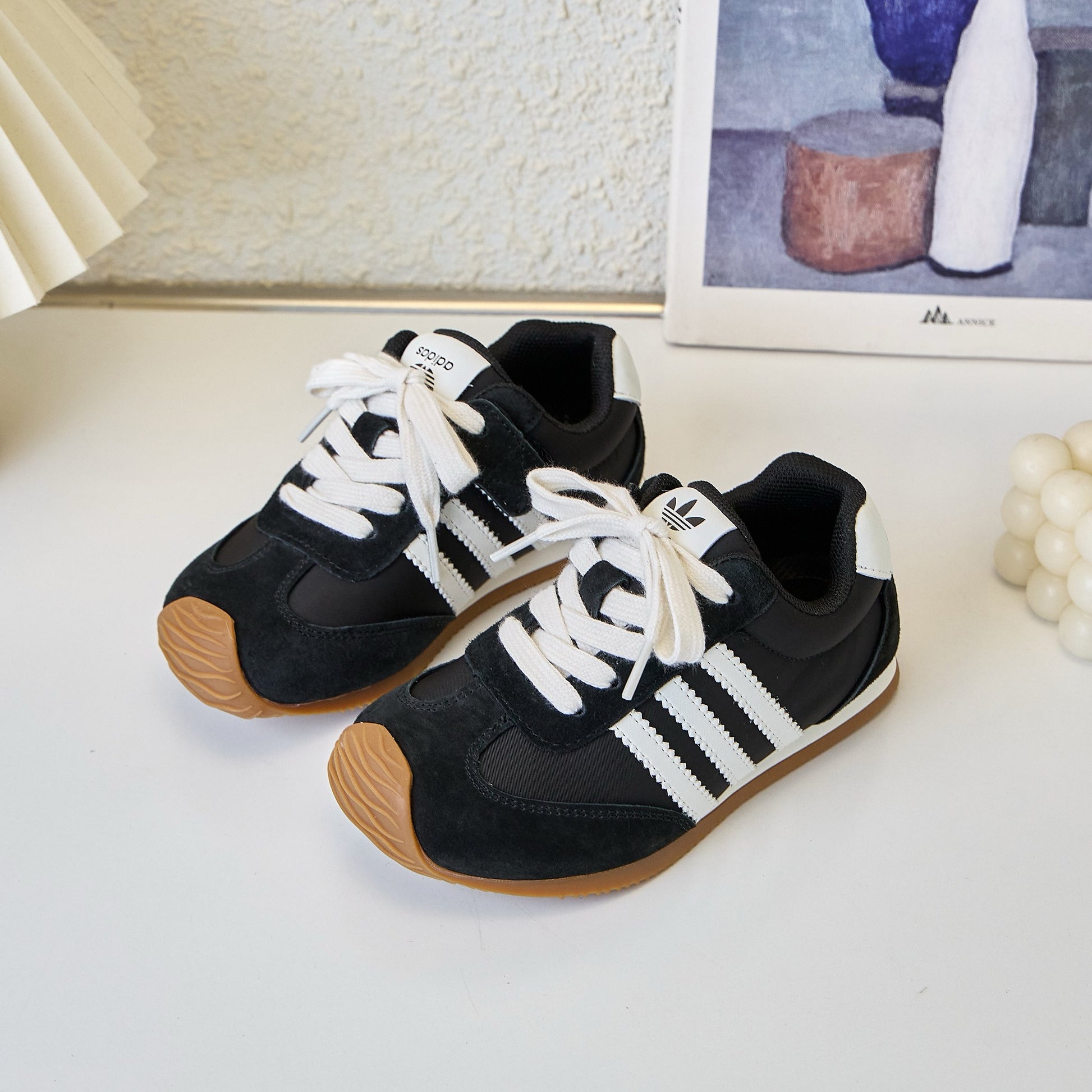 Adidas Agande training shoes" black"