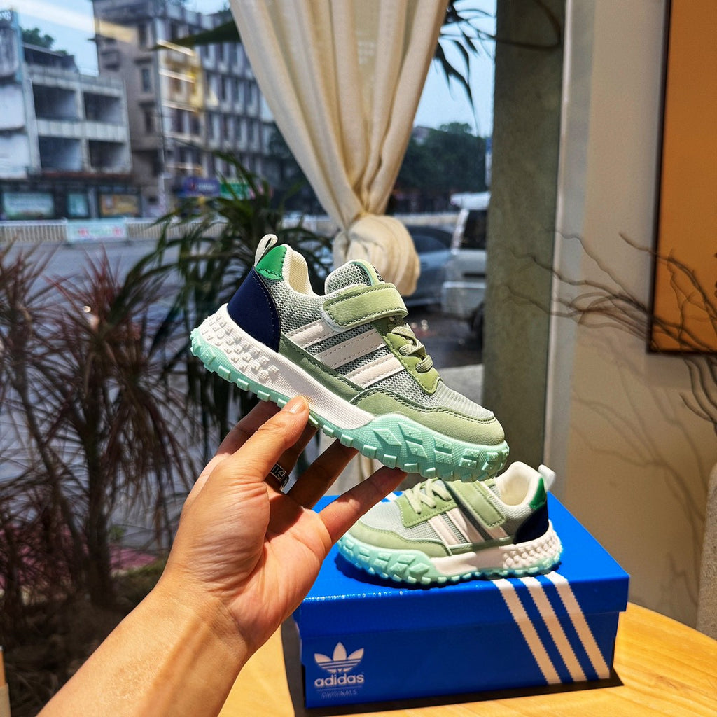 adidas mesh casual hiking shoes" Green"
