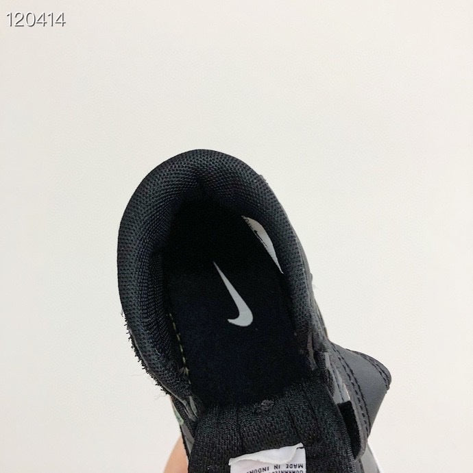 NK Trail Blazers mid-cut" black"