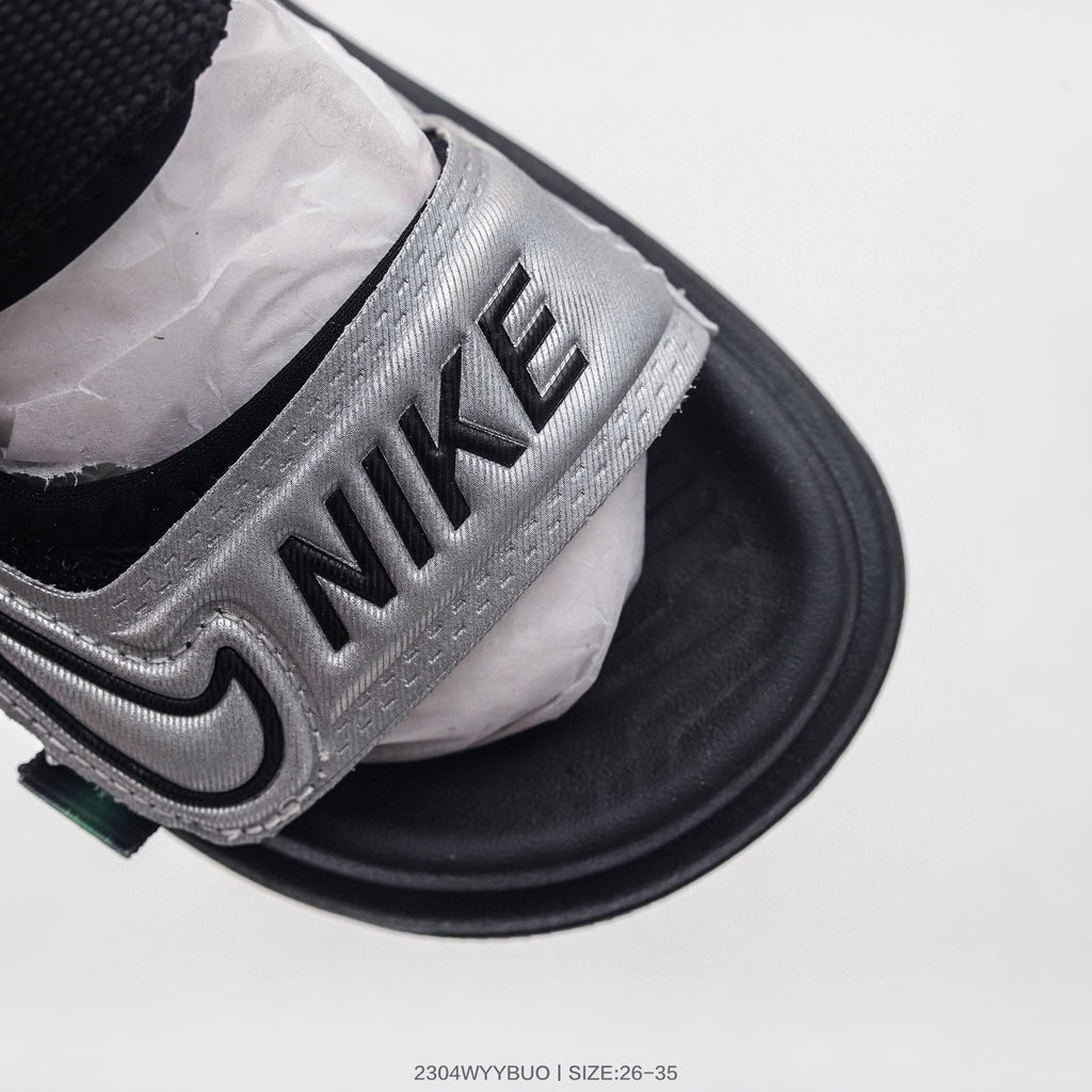Nike co-branded Jordan children's shoes" black, gray"