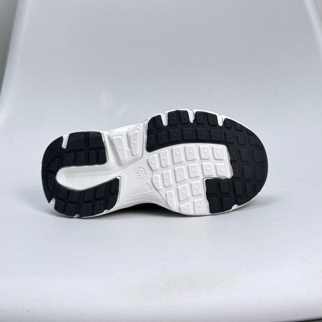 Nike Zoom V5 Retro Sneakers