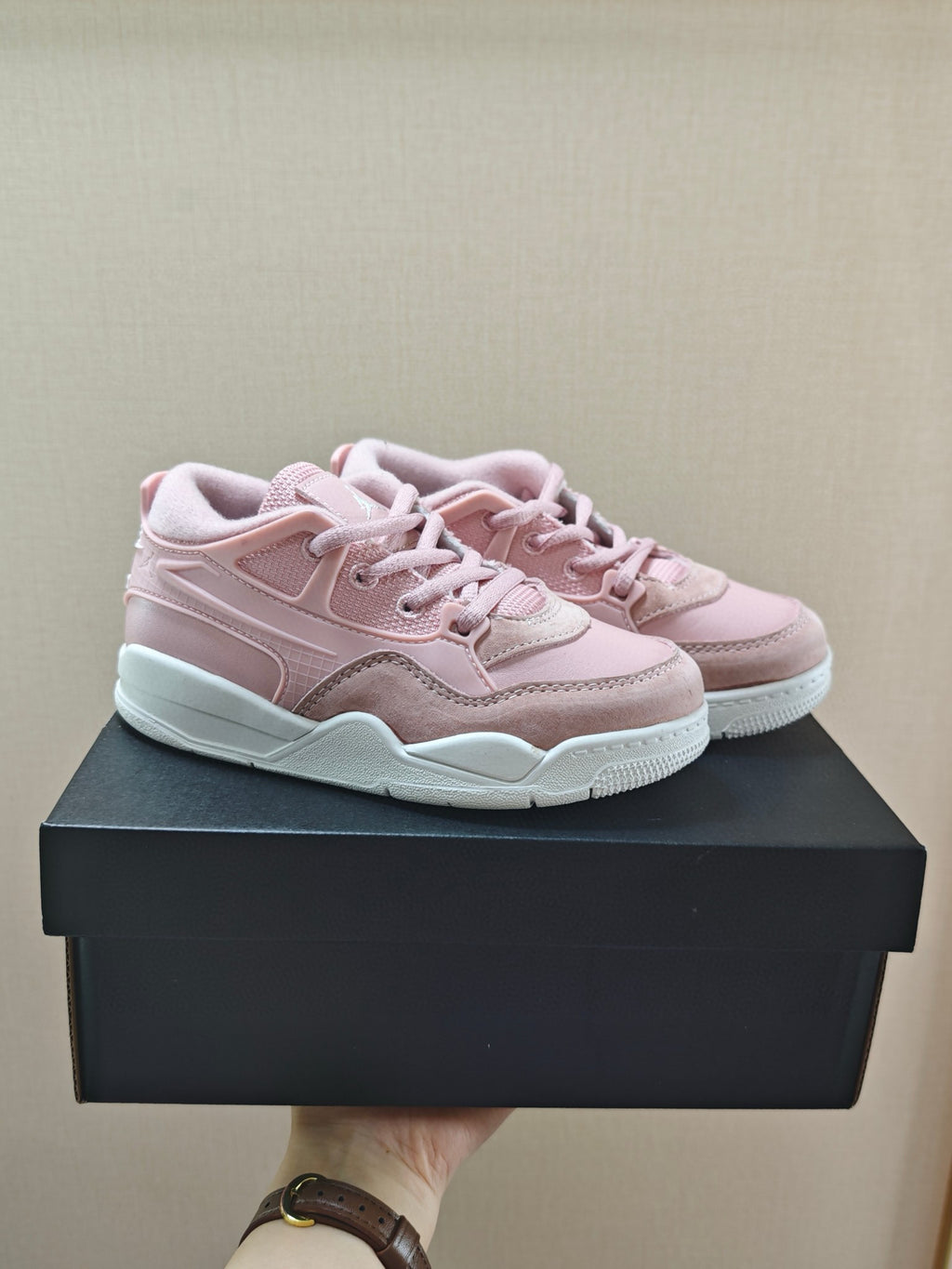 Jordan 4 Retro Sneakers "  light pink"
