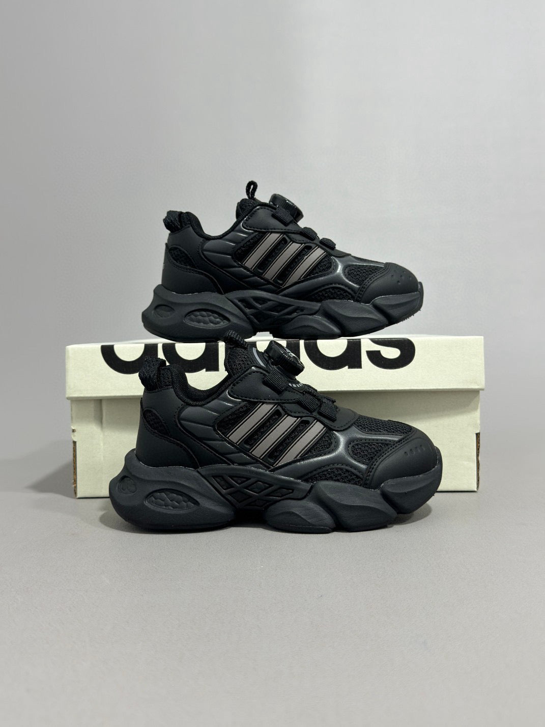 Adidas runner dad shoes" black"