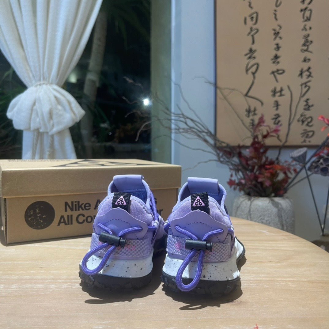 Nike ACG outdoor hiking shoes