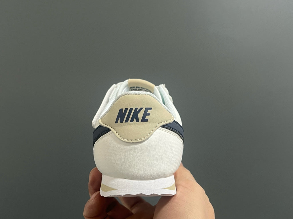 Nike Forrest Gump Classic Velcro Kids Shoes" white, Navy"