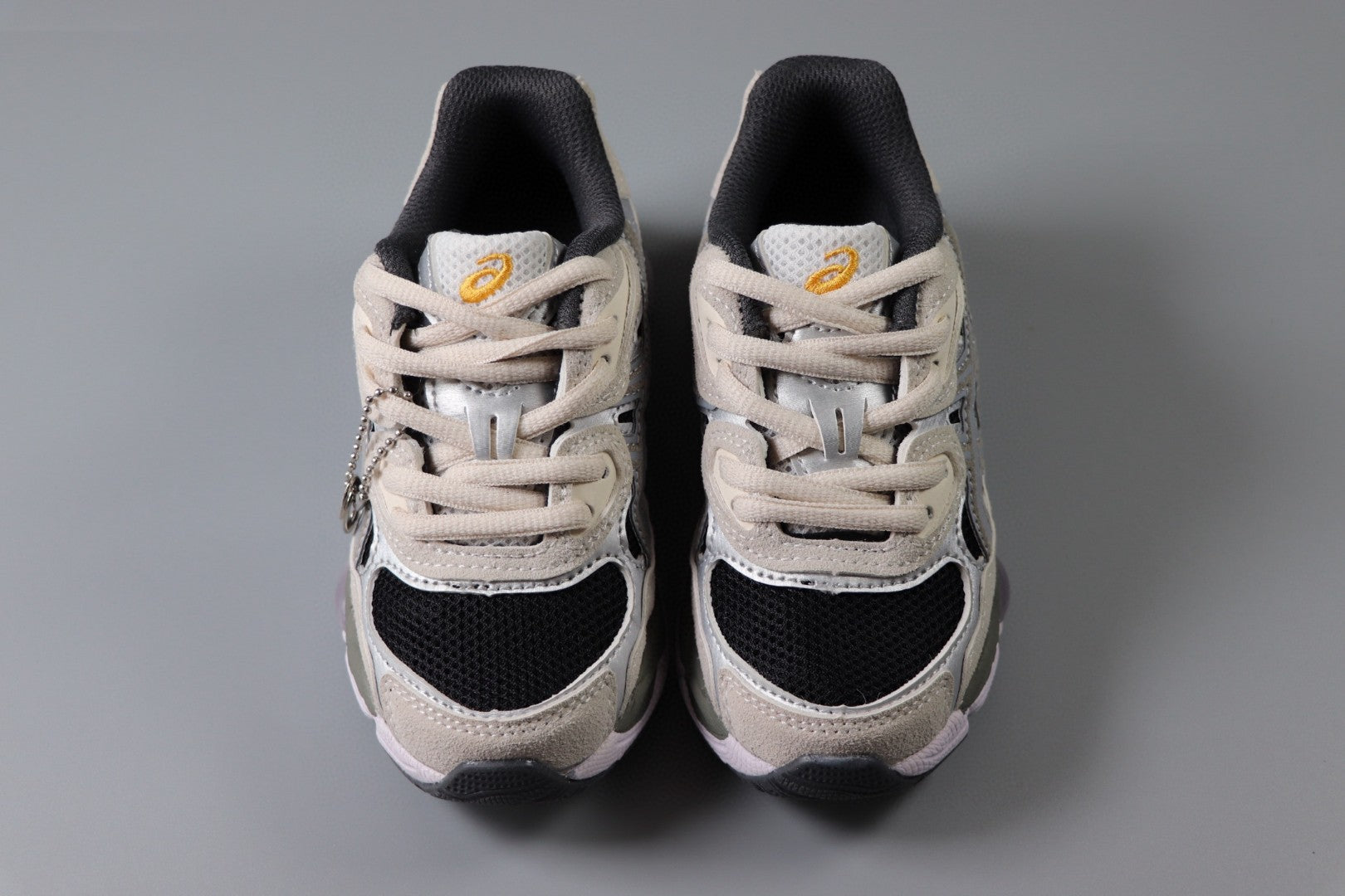 Asics Gel-NYC Professional" cream, black, gray"