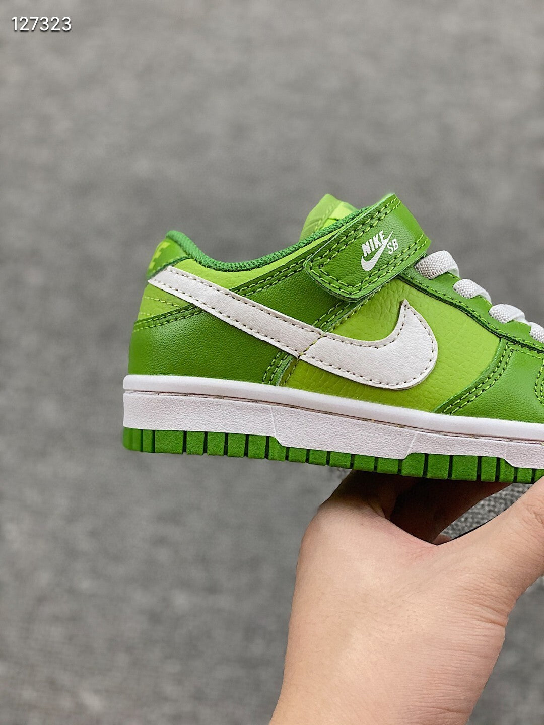 Nike SB single buckle sneakers" green"