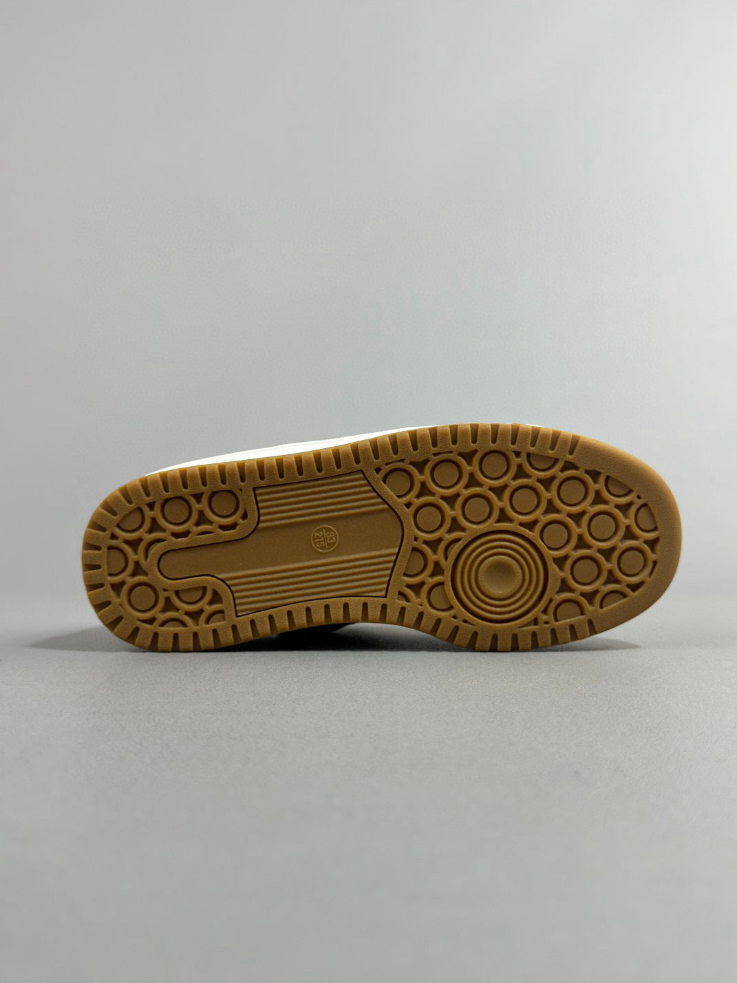 Adidas WCARD ADV classic retro sneakers" black"