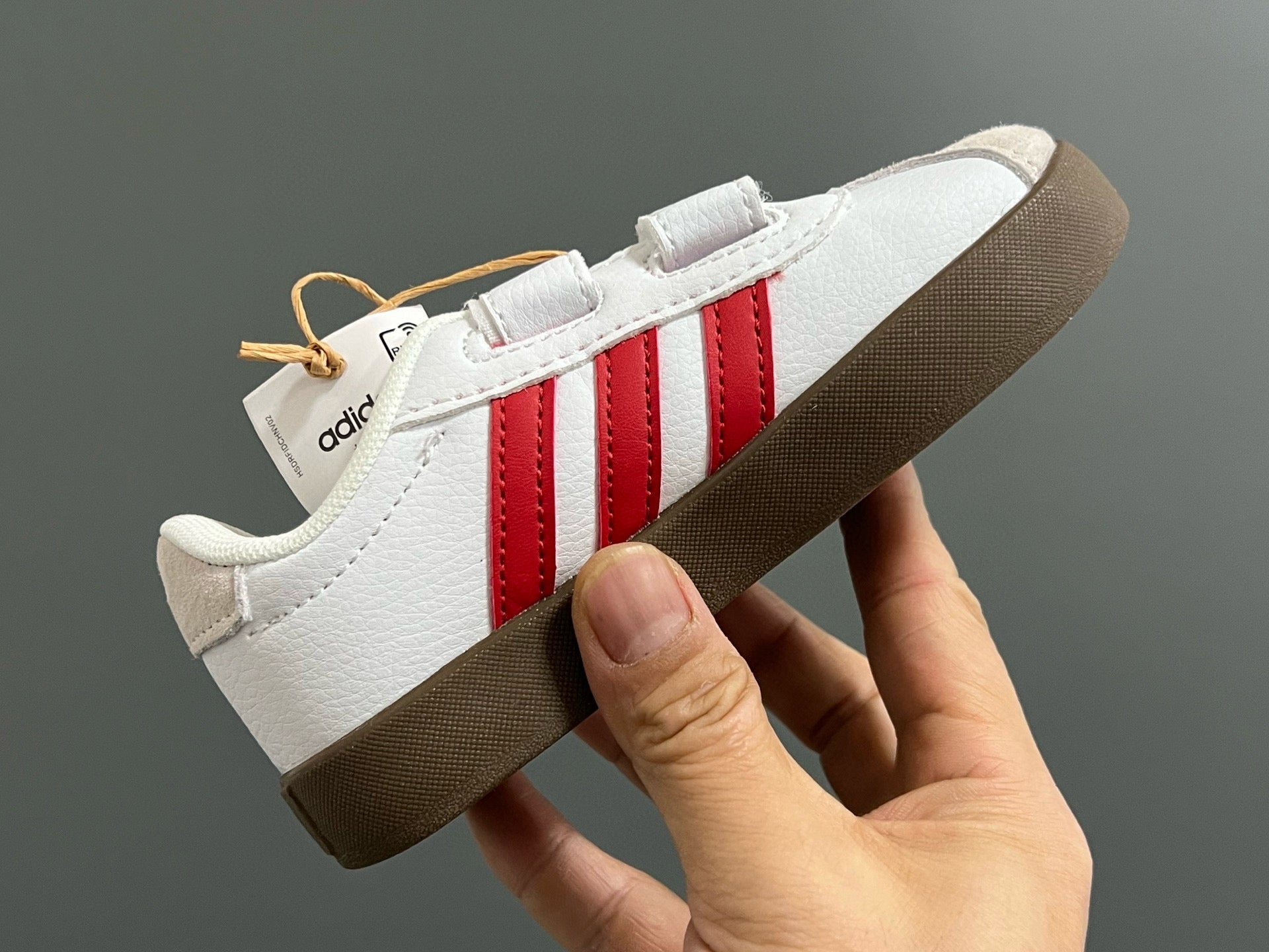Adidas tennis shoes" white, red"