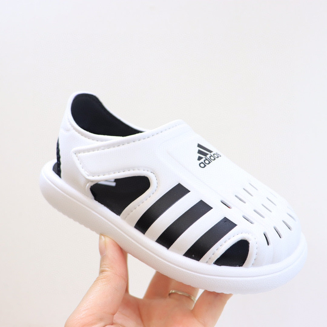 Adidas Seahorse III hole shoes" white"