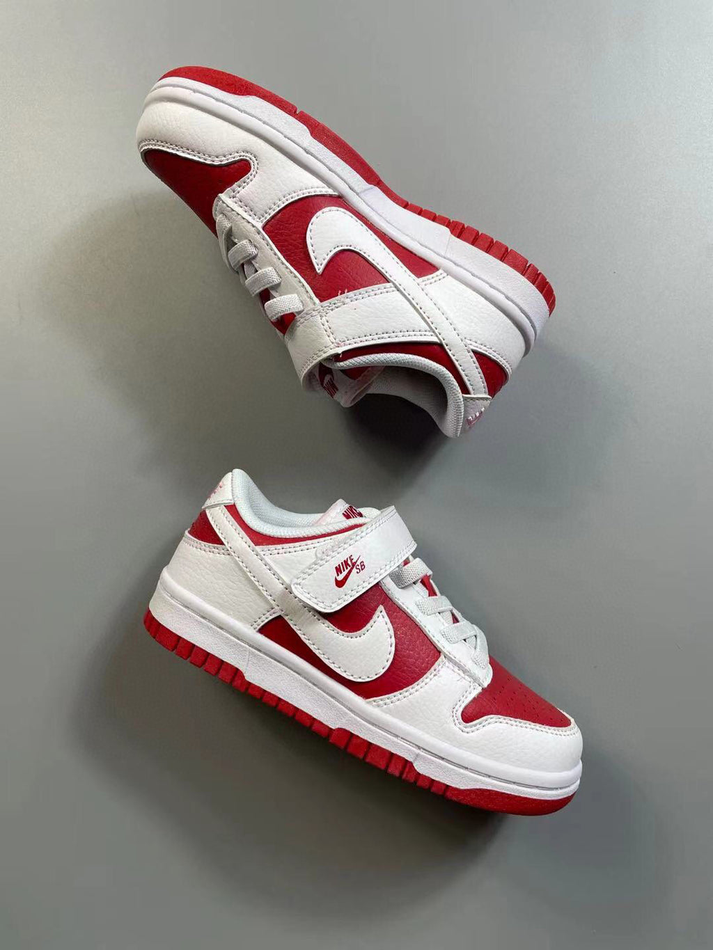 Nike SB single buckle sneakers" white, red"