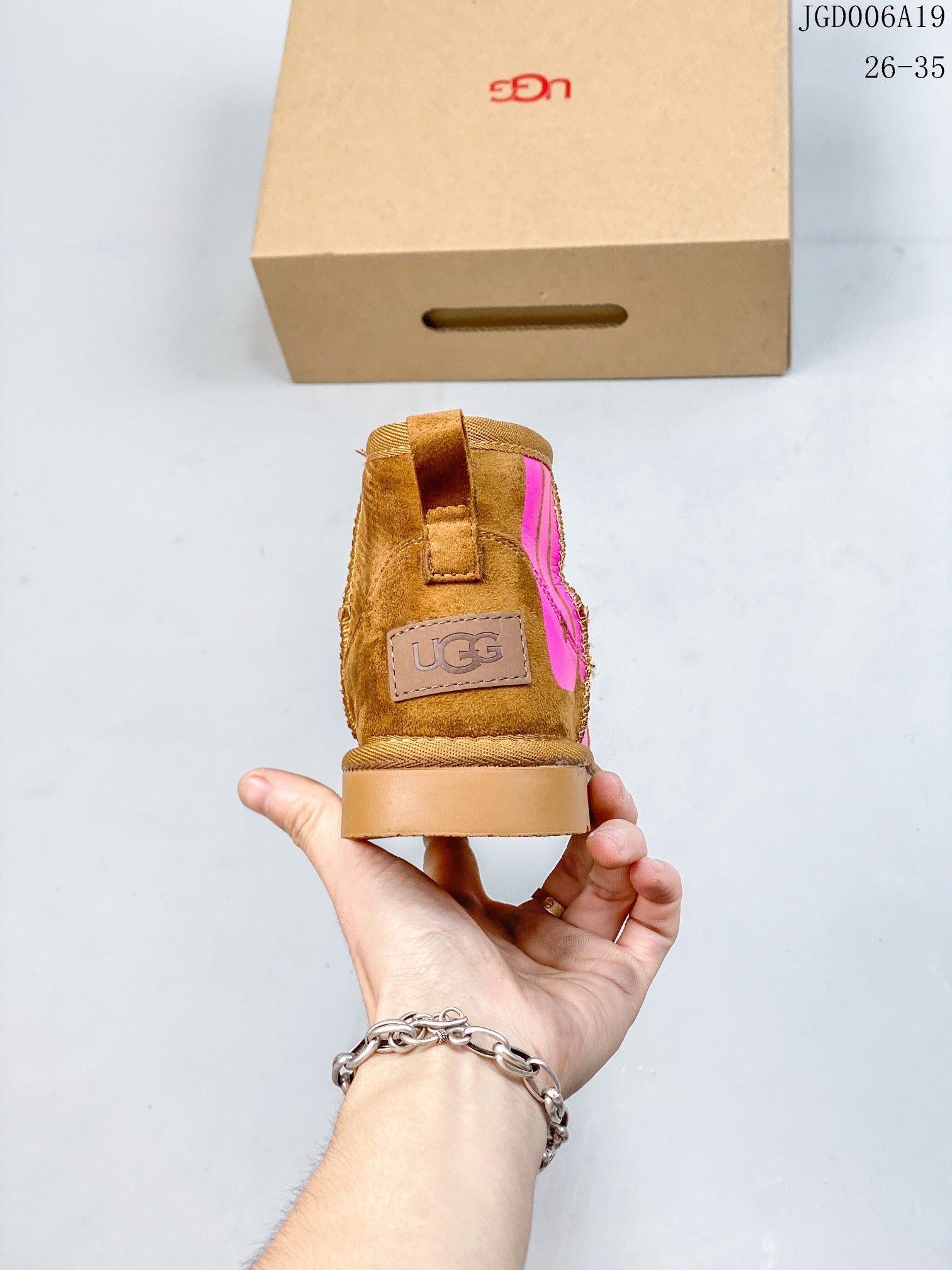 U-GG Zhou Dongyu" brown"