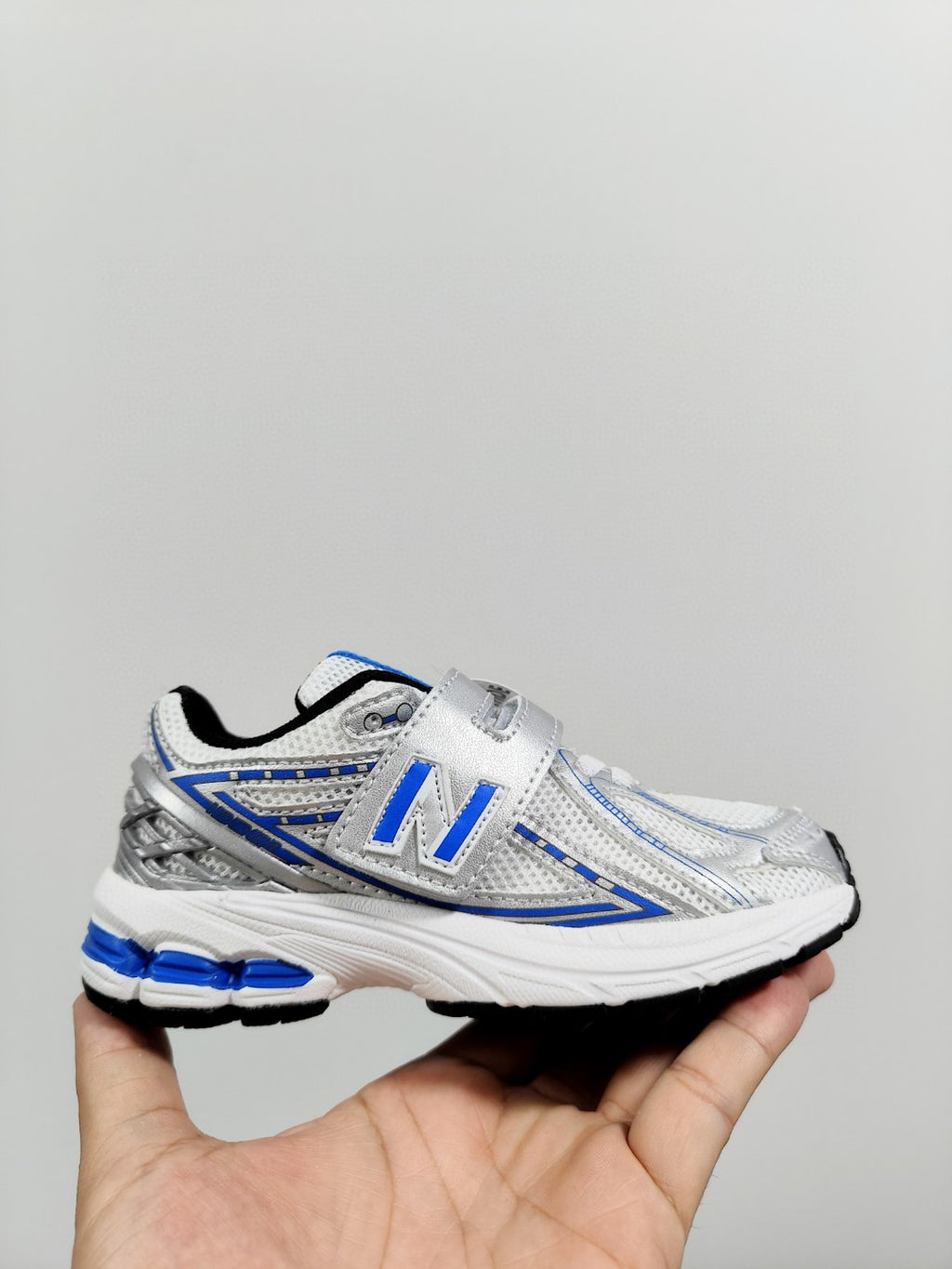 NB 1906 Velcro Kids Running Shoes" silver, blue"