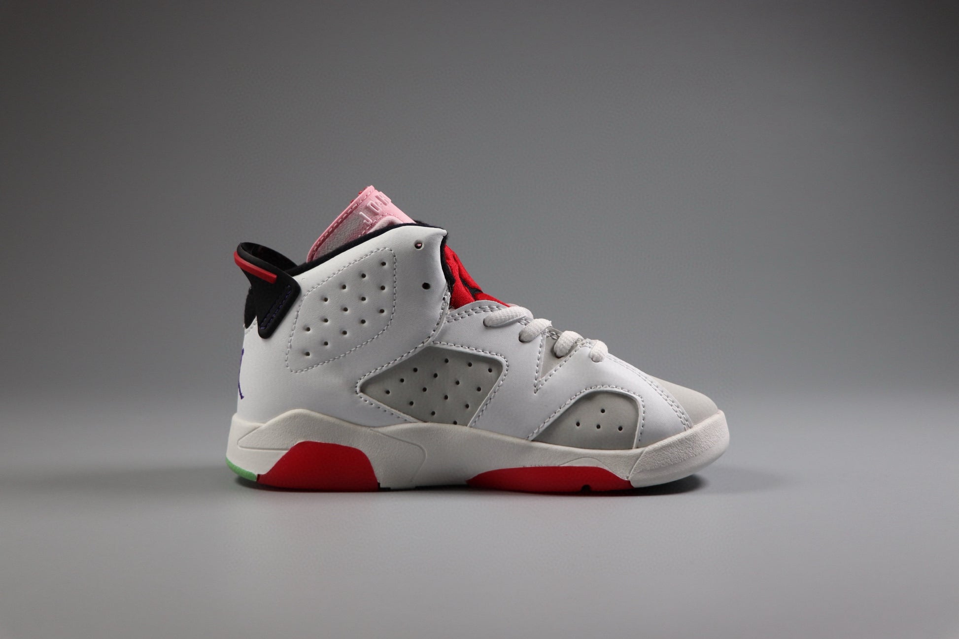 Joe 6 children's basketball shoes " white ,& red"