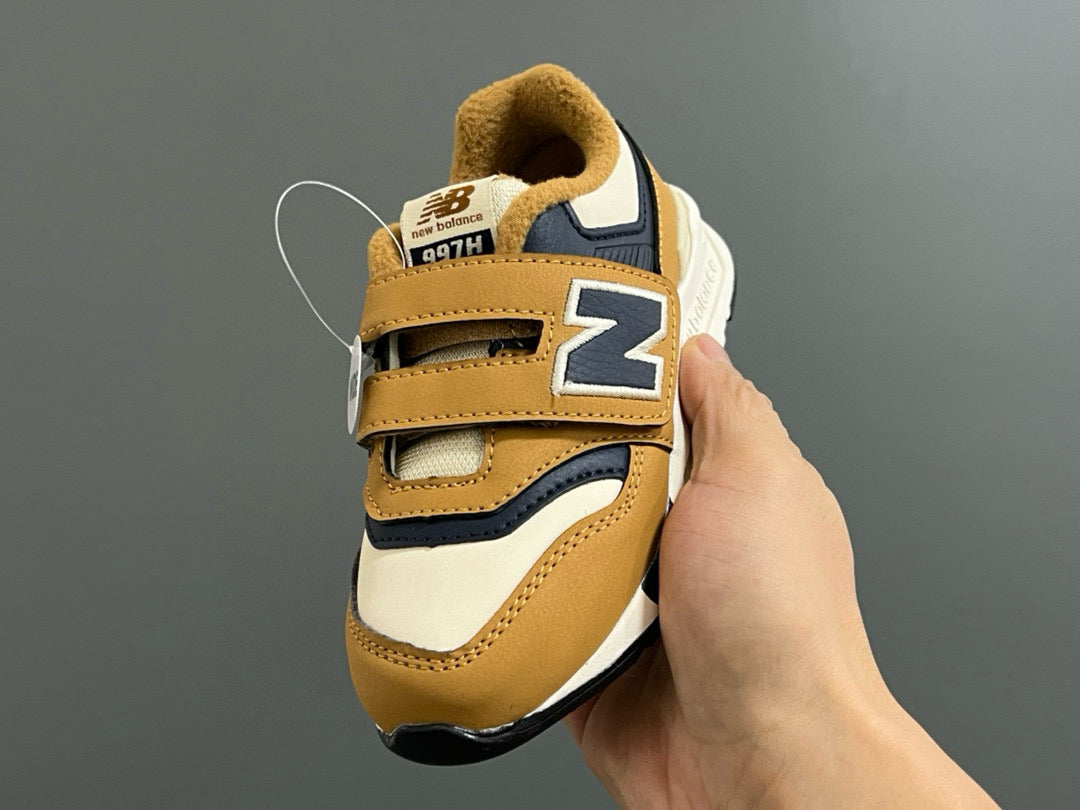 NB997 Velvet Velcro Children's Shoes" brown, cream"