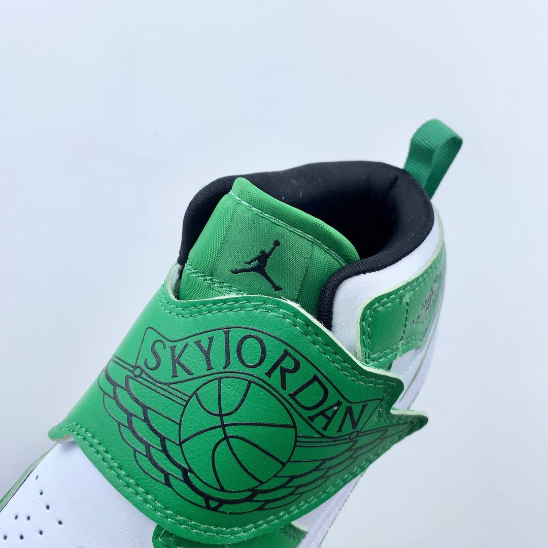 AJ Joe One-Wing Velcro Children's Shoes" white, green"