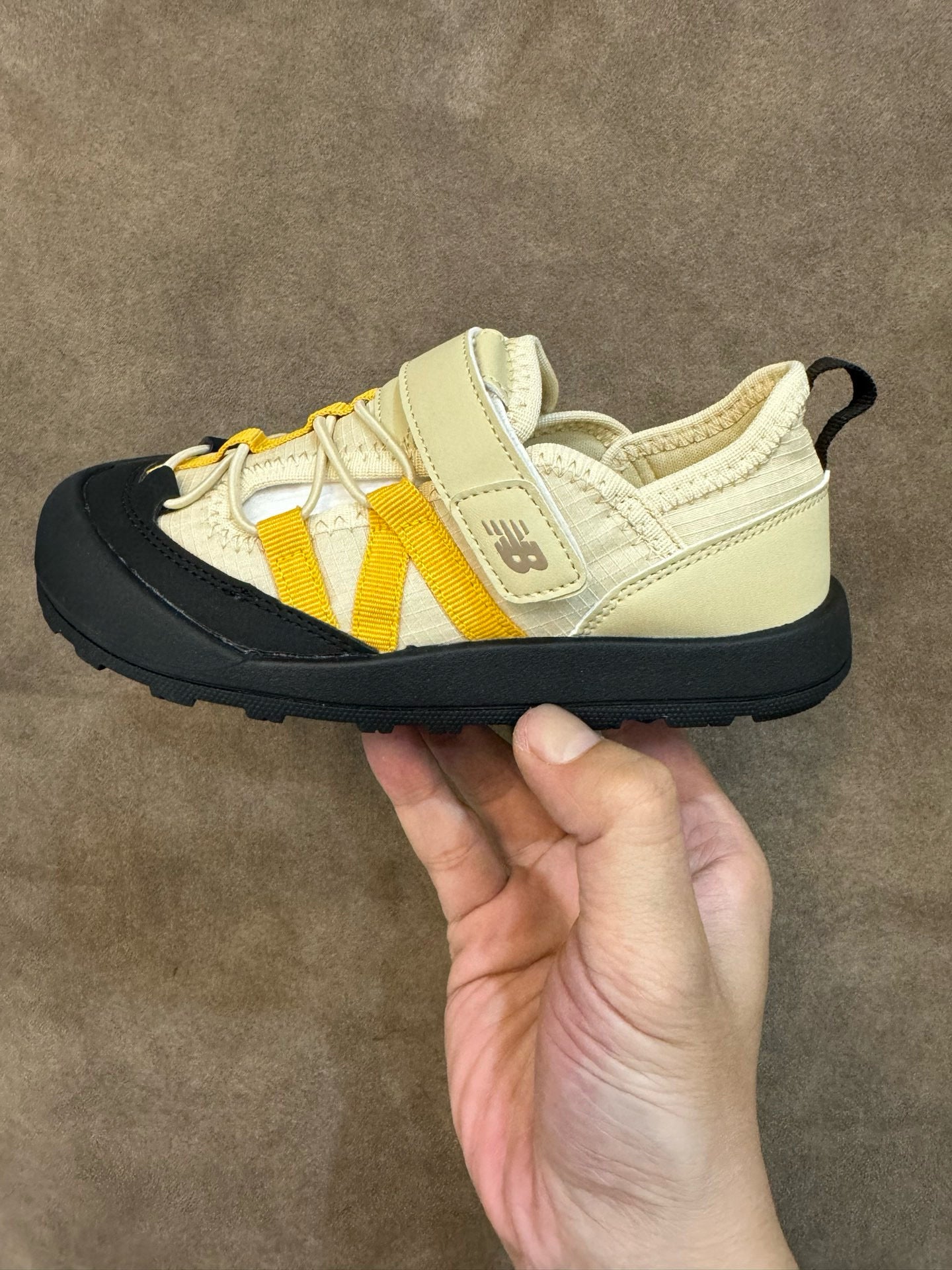 N3205 Velcro River Tracing Children's Sandals"   black, light beige/cream, and yellow"