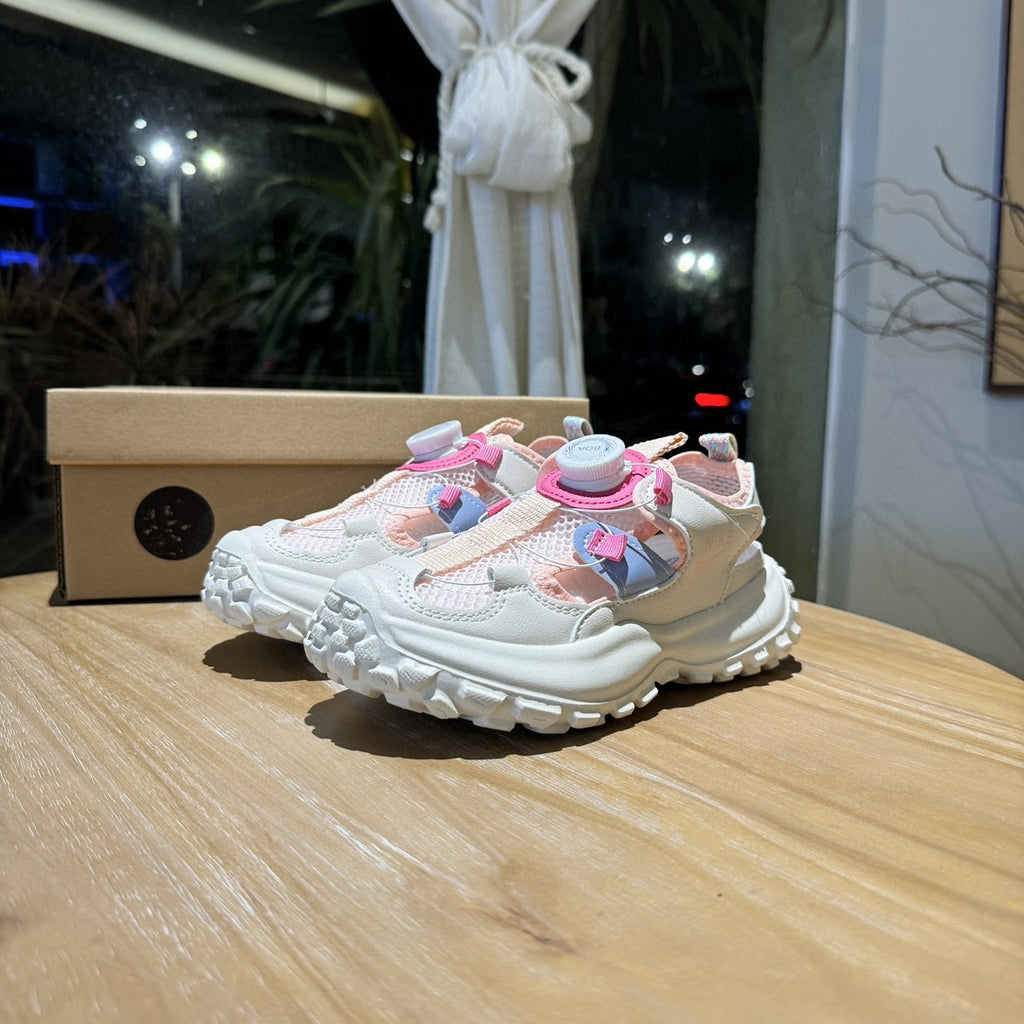Nike sandals" white, pink"