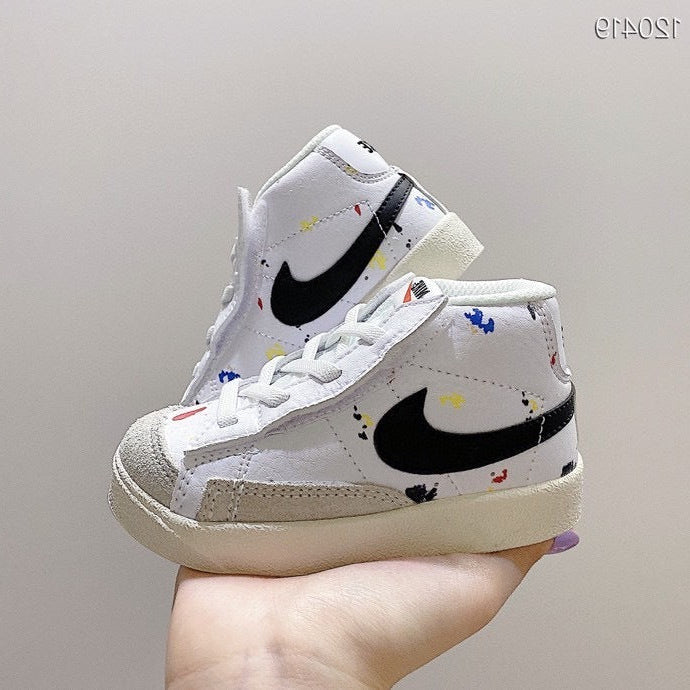NK Trail Blazers mid-cut " white, black"