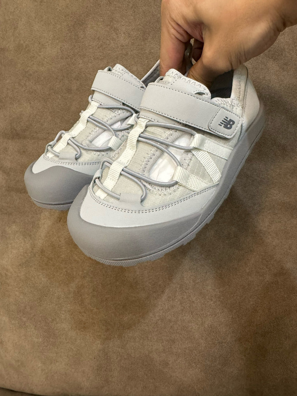 N3205 Velcro River Tracing Children's Sandals"  grey and off-white/light grey"