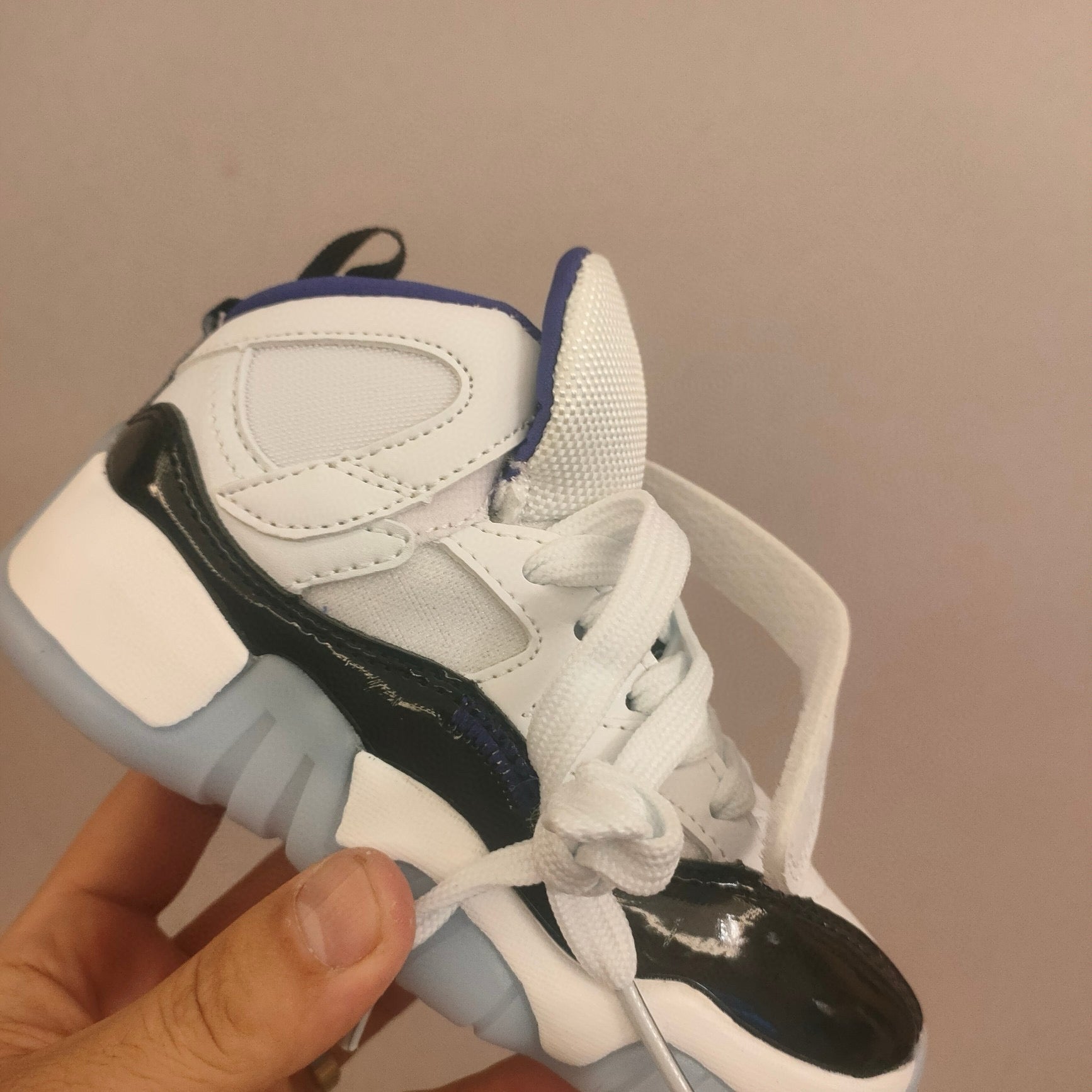 Jordan 612 single buckle children's shoes" black, white"