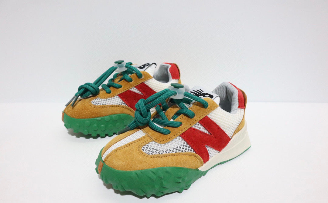 N official website synchronized parallel bars sandals " red, off white, dark green"