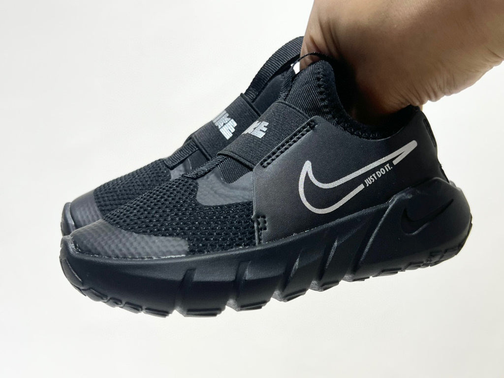 Nike's new barefoot slip" black"