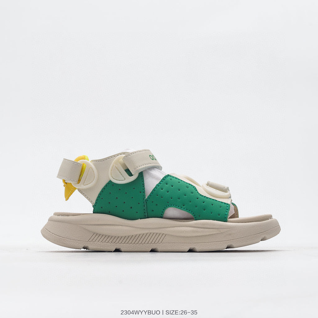 Adidas three-bar Velcro outdoor sandals" green"