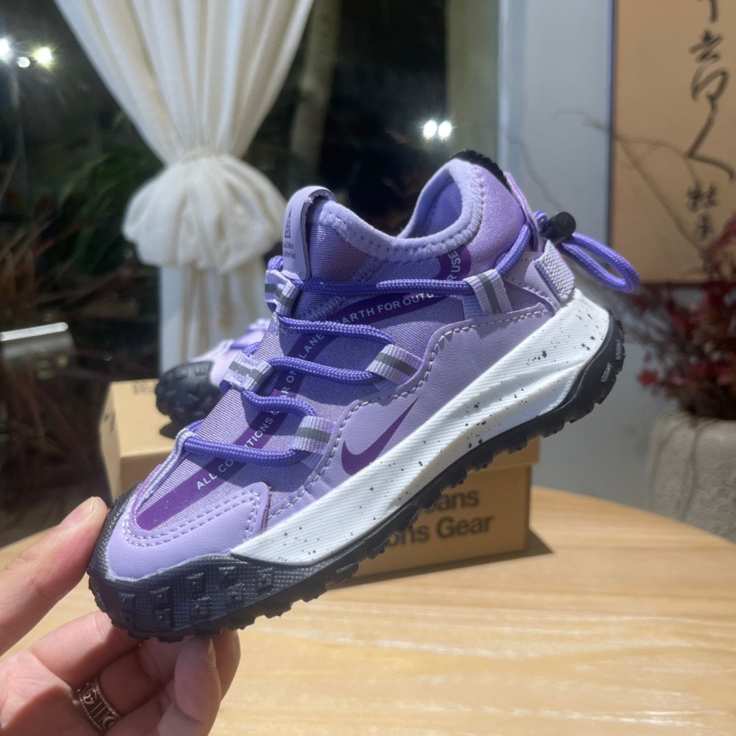 Nike ACG outdoor hiking shoes